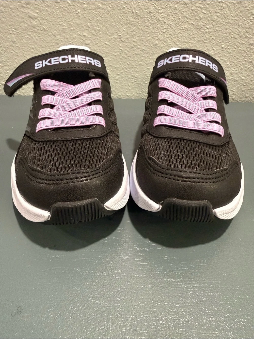 Skechers lightweight athletic